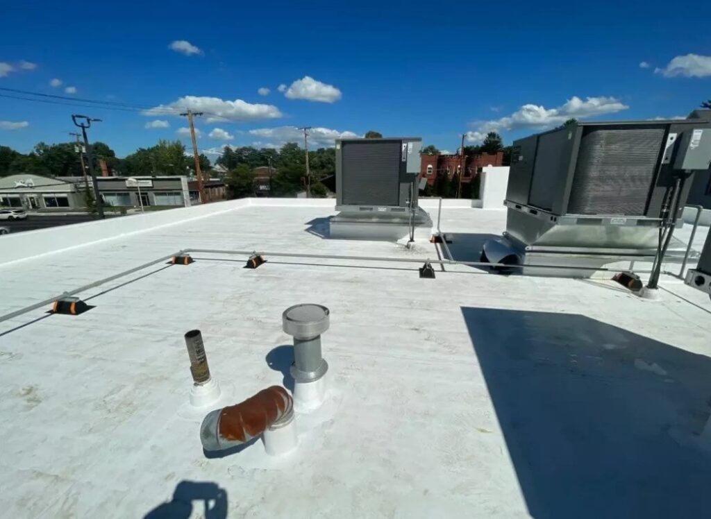 choosing the right commercial roof in Houston